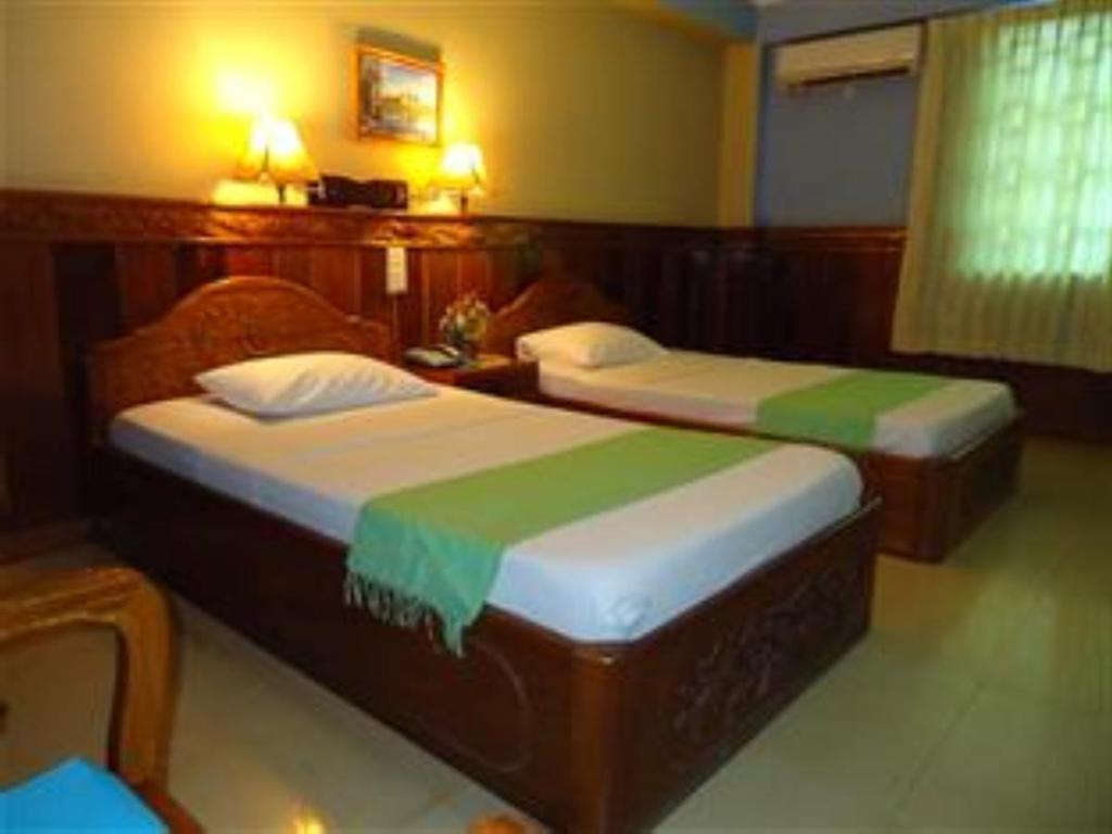 Spring Park Hotel Battambang Exterior foto