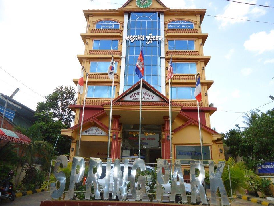 Spring Park Hotel Battambang Exterior foto