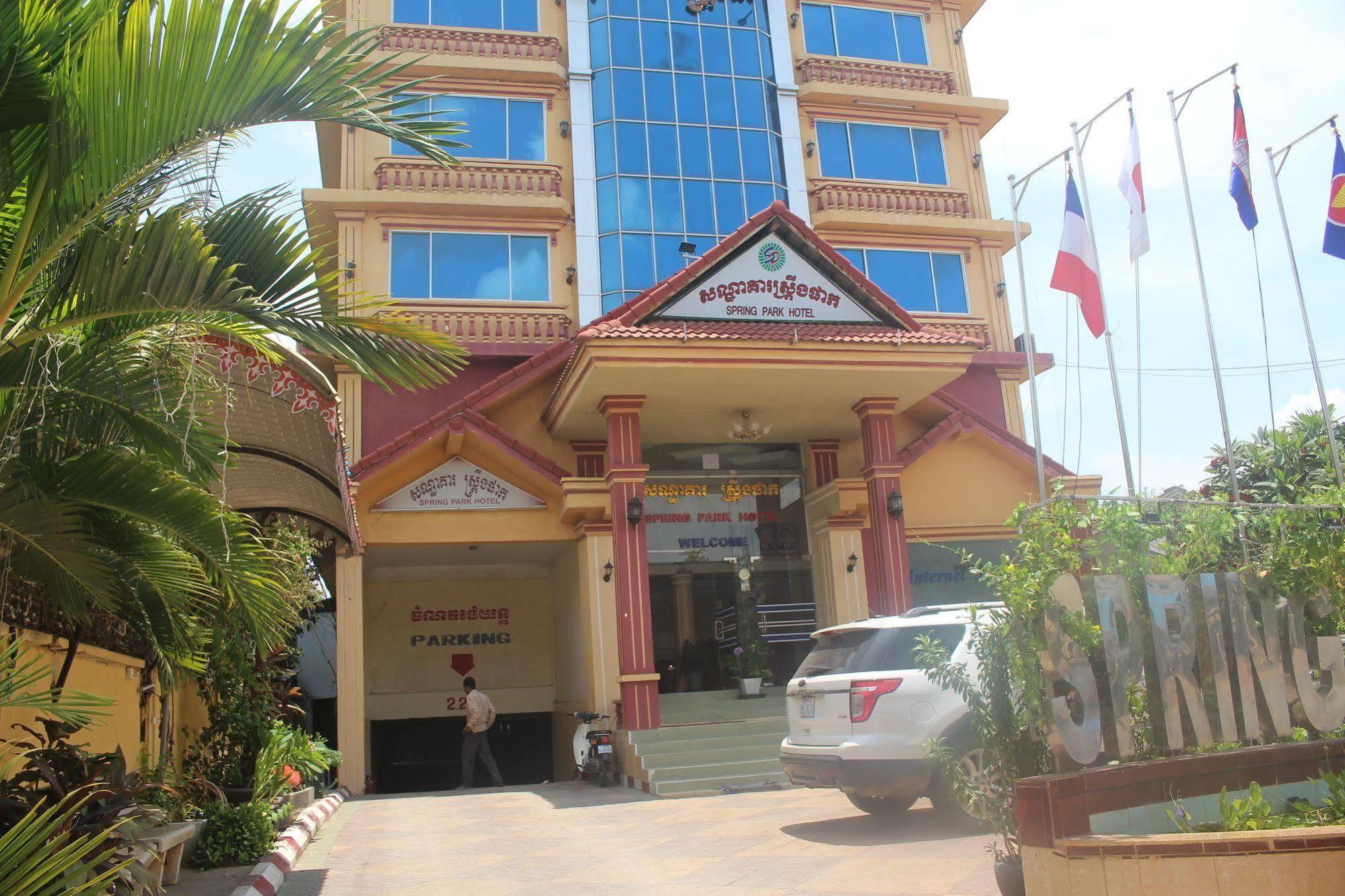 Spring Park Hotel Battambang Exterior foto