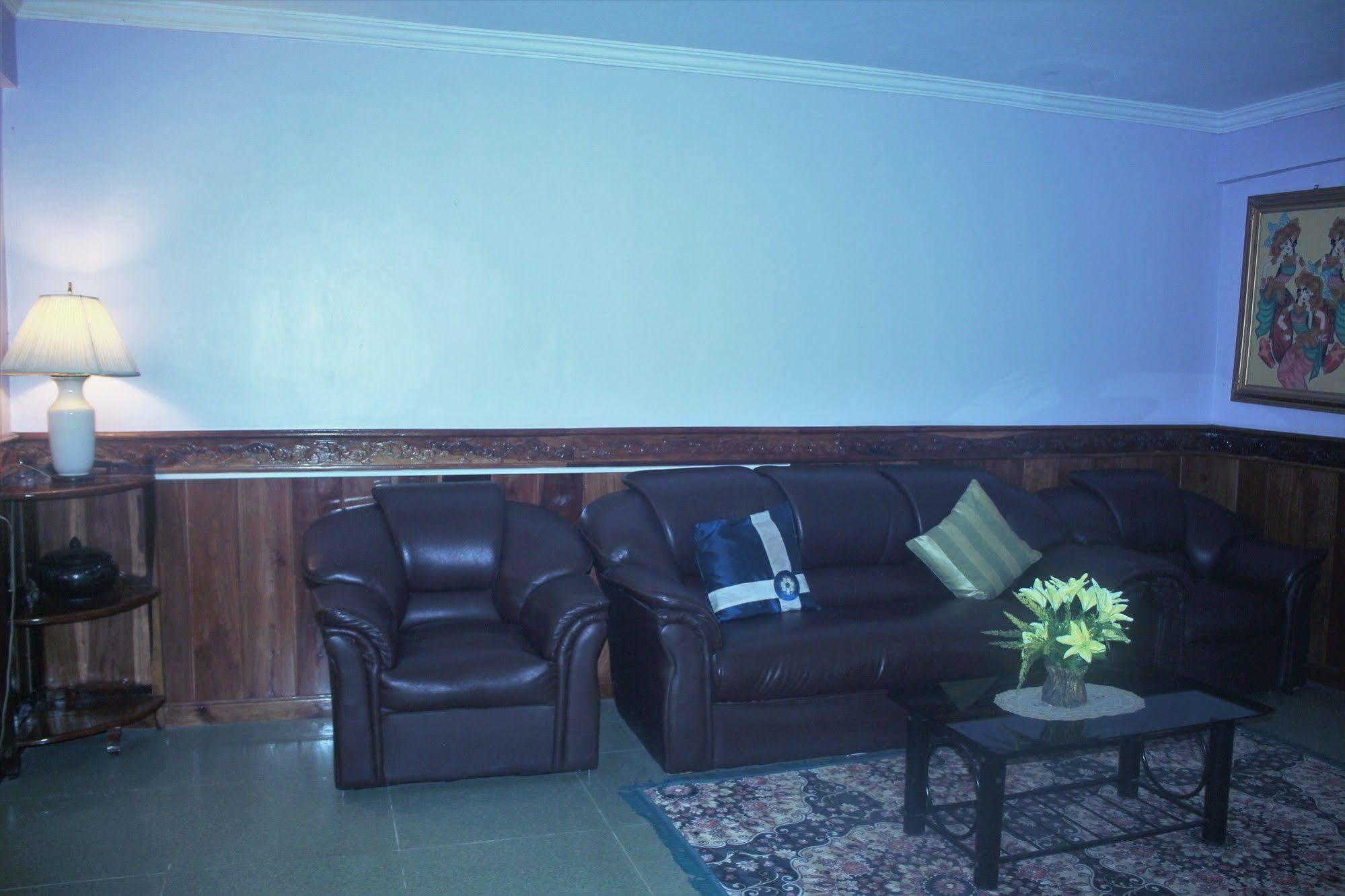 Spring Park Hotel Battambang Exterior foto