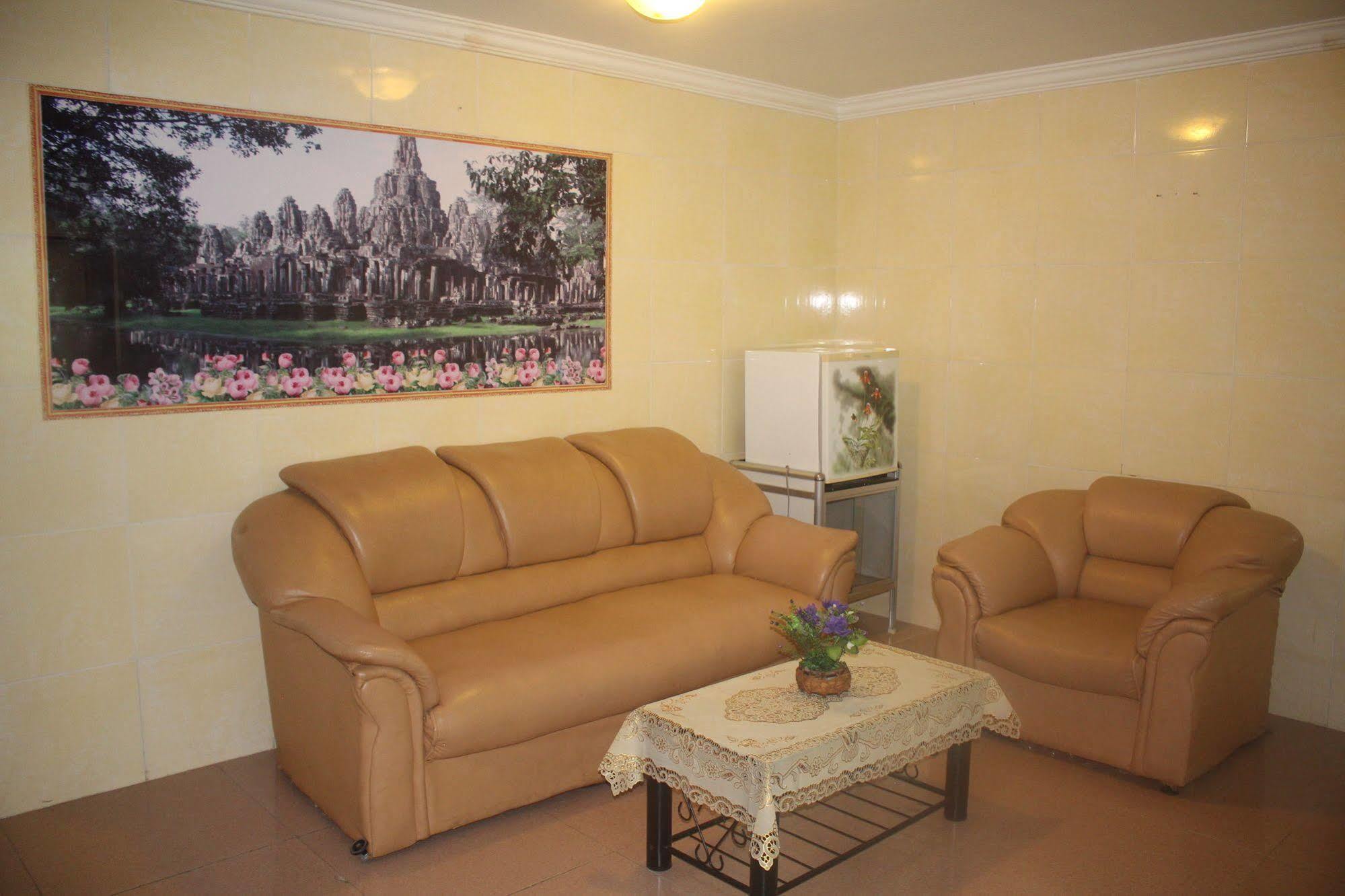 Spring Park Hotel Battambang Exterior foto
